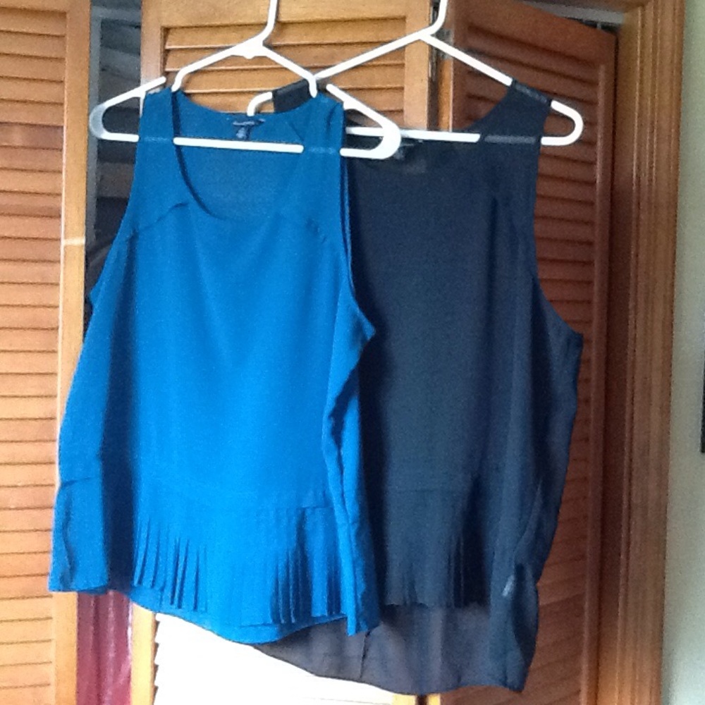 Sleeves sheer tops